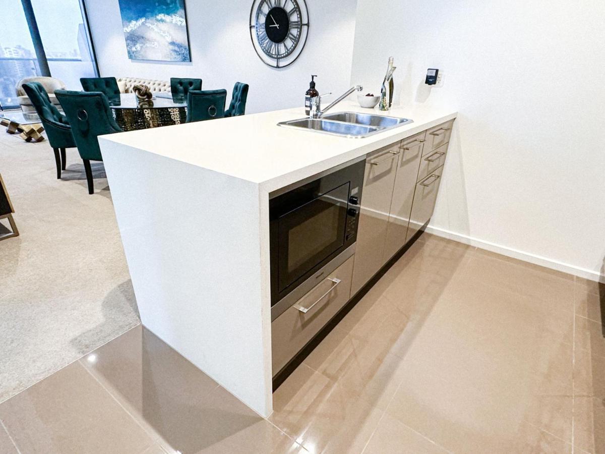 Deluxe 3 Bedroom Apartment In Southbank メルボルン エクステリア 写真
