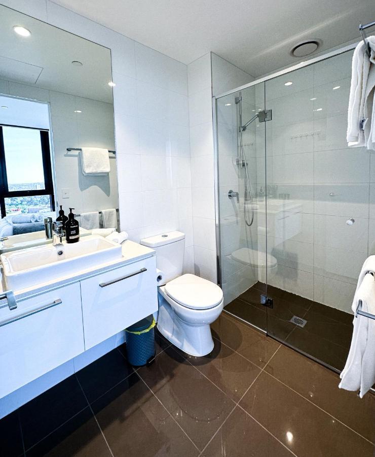 Deluxe 3 Bedroom Apartment In Southbank メルボルン エクステリア 写真